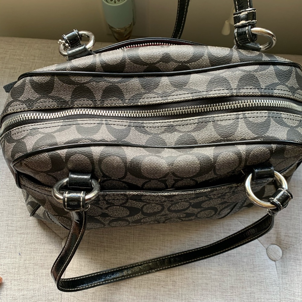Coach Bag (Authentic) - Picture 6 of 6